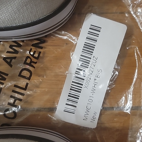 Epic Step Low Top Cap Toe Women's White Sneakers Size 6 - Picture 12 of 12